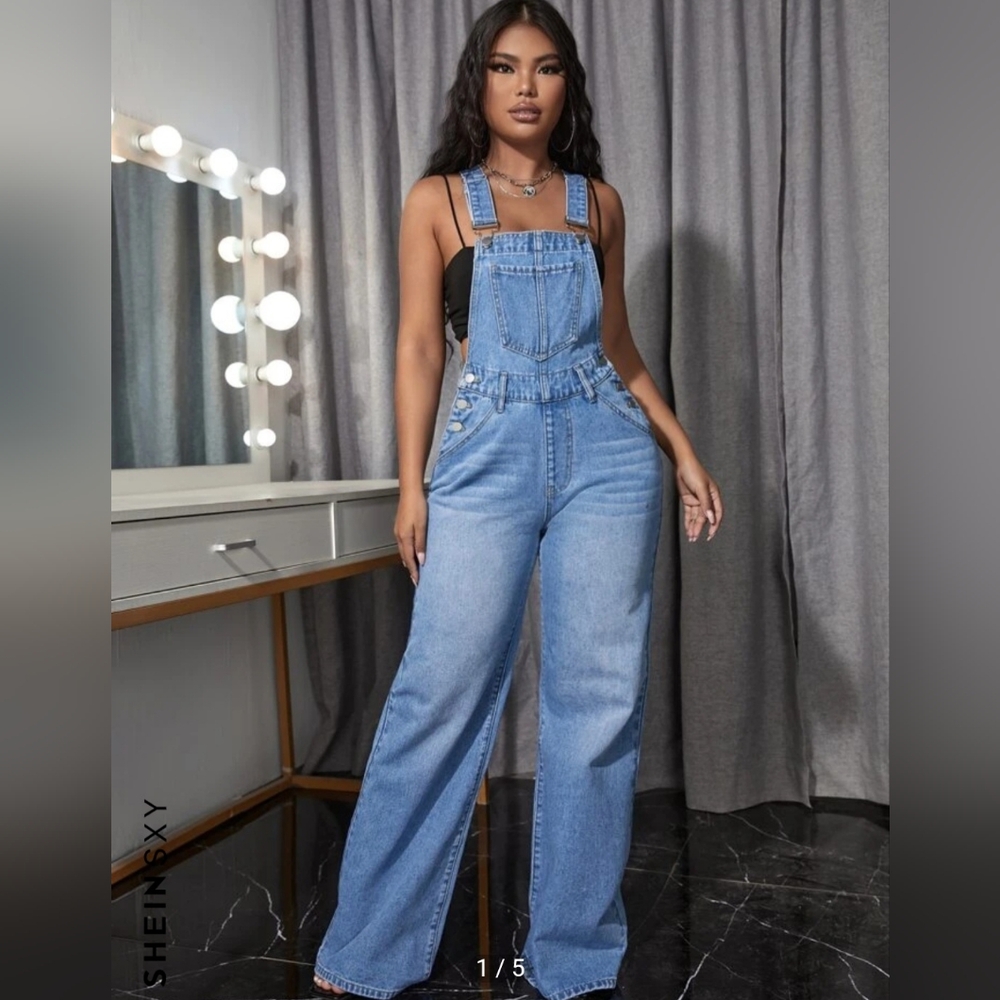 SHEIN SXY Kangaroo Pocket Washed Denim Overalls